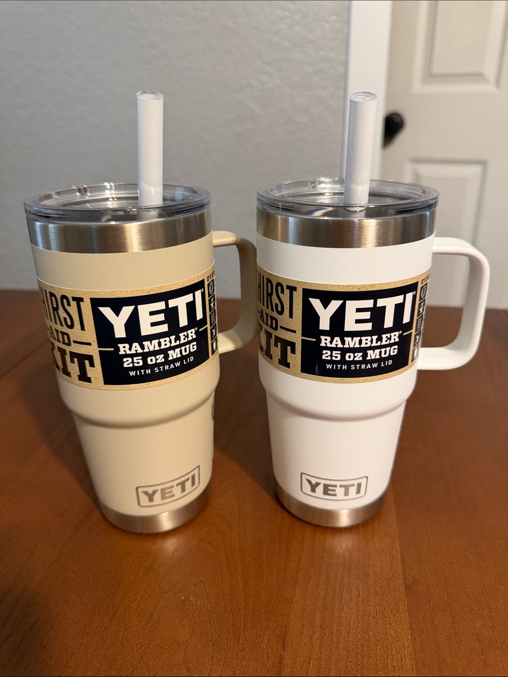Yeti 25oz rambler